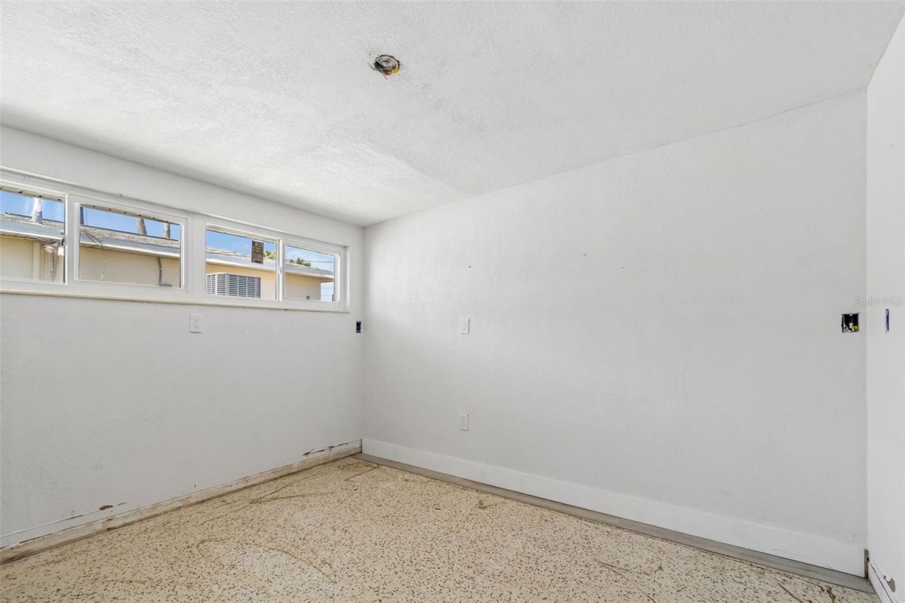 16108 5th Street E, Redington Beach, FL 33708 Photo