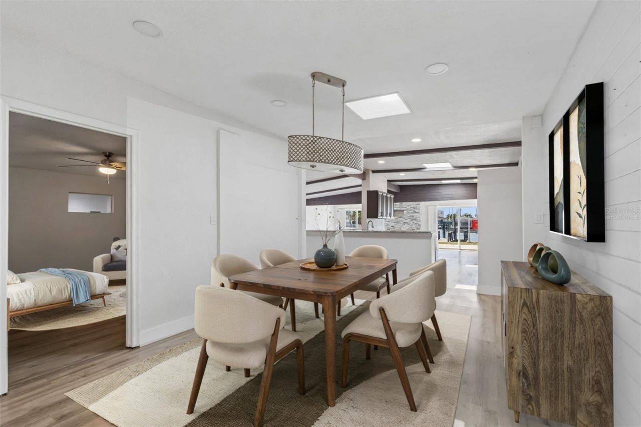 16108 5th Street E, Redington Beach, FL 33708 Photo