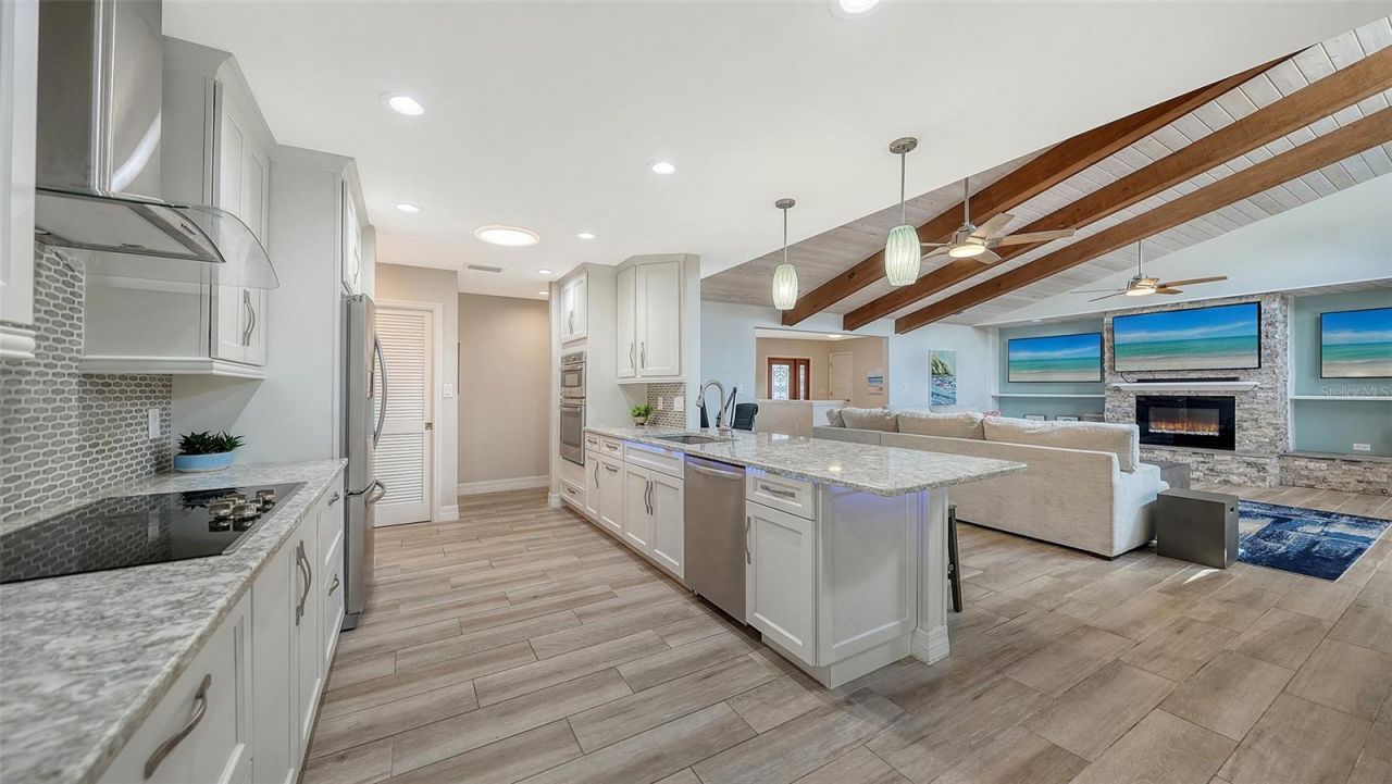 5231 Siesta Cove Drive, Sarasota, FL 34242 Photo