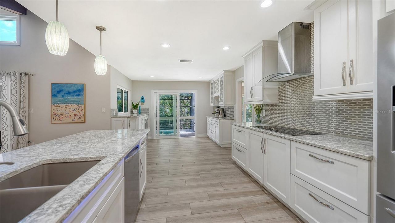 5231 Siesta Cove Drive, Sarasota, FL 34242 Photo