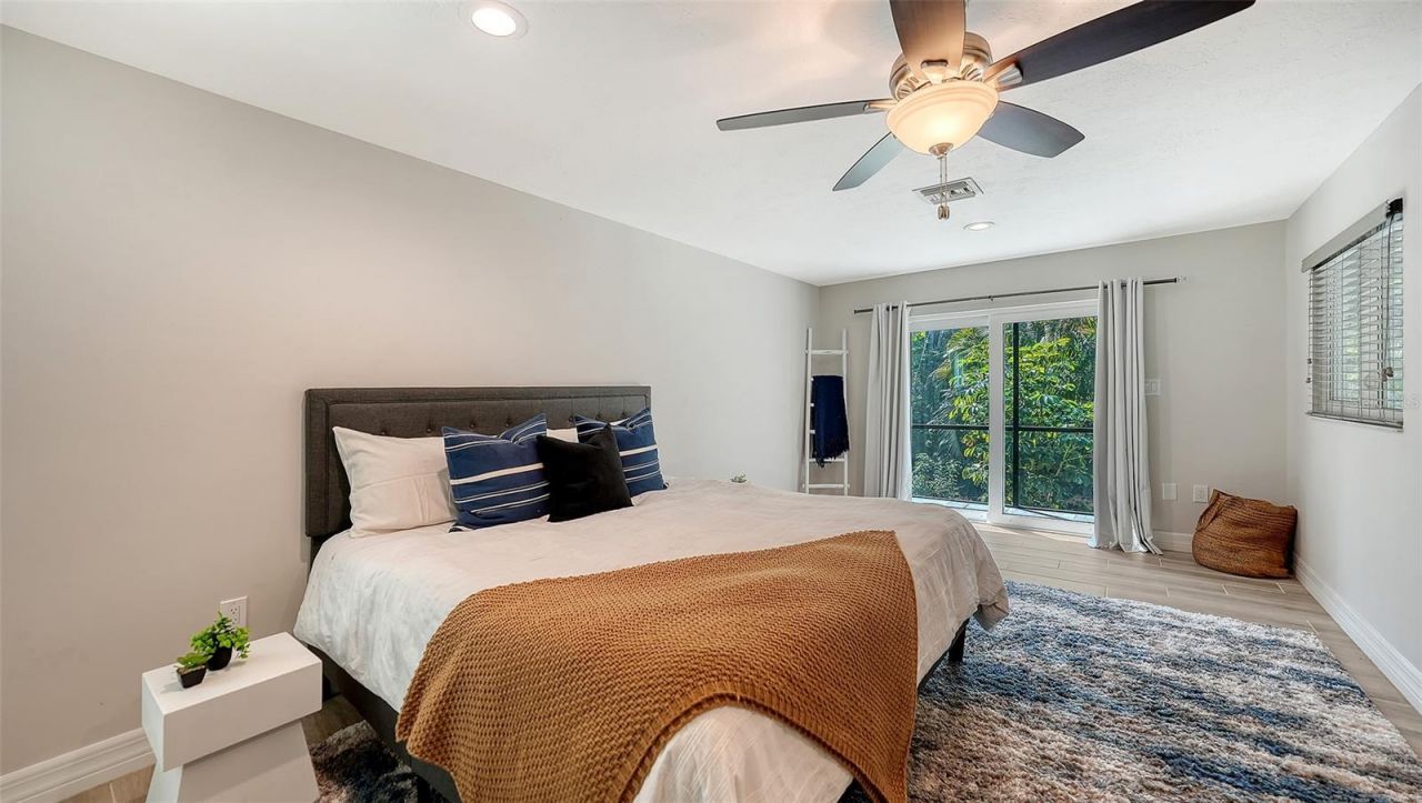 5231 Siesta Cove Drive, Sarasota, FL 34242 Photo