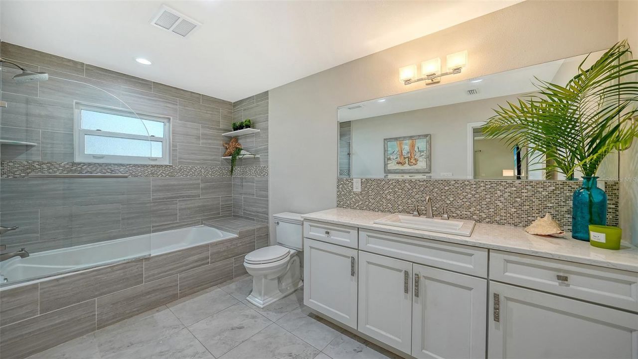 5231 Siesta Cove Drive, Sarasota, FL 34242 Photo