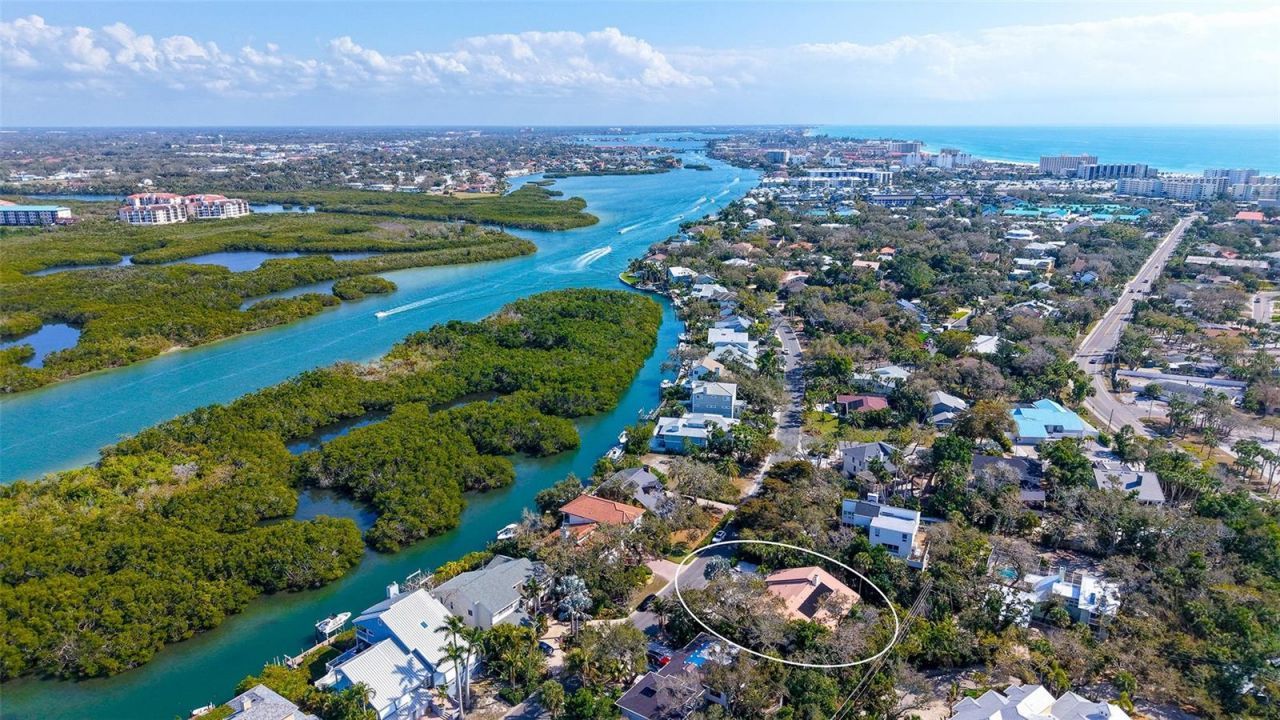 5231 Siesta Cove Drive, Sarasota, FL 34242 Photo