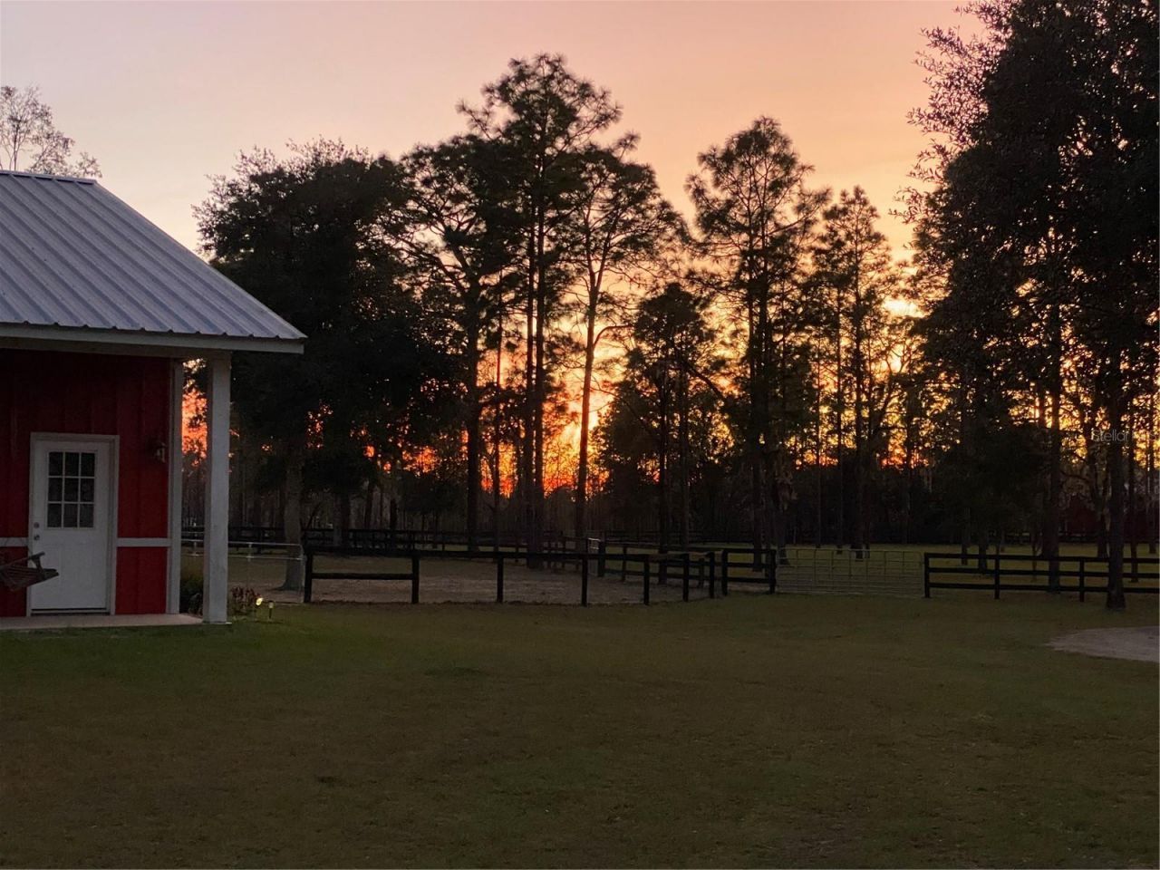 11370 SE 12th Lane, Morriston, FL 32668 Photo