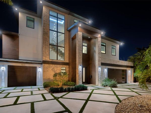 7822 CAUSEWAY BOULEVARD S, ST PETERSBURG, FL 33707