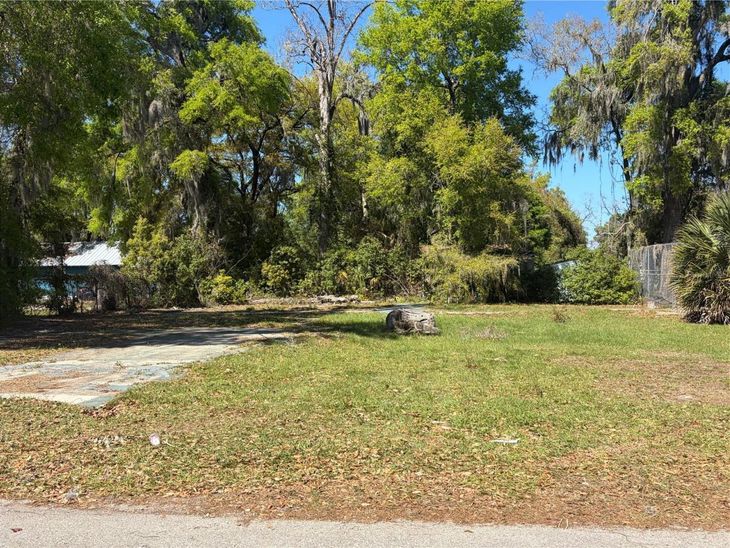 402 SW 7th Place, Gainesville, FL 32601