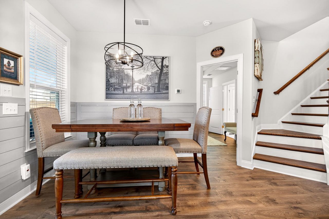 250 Rowans Creek Drive Photo 14