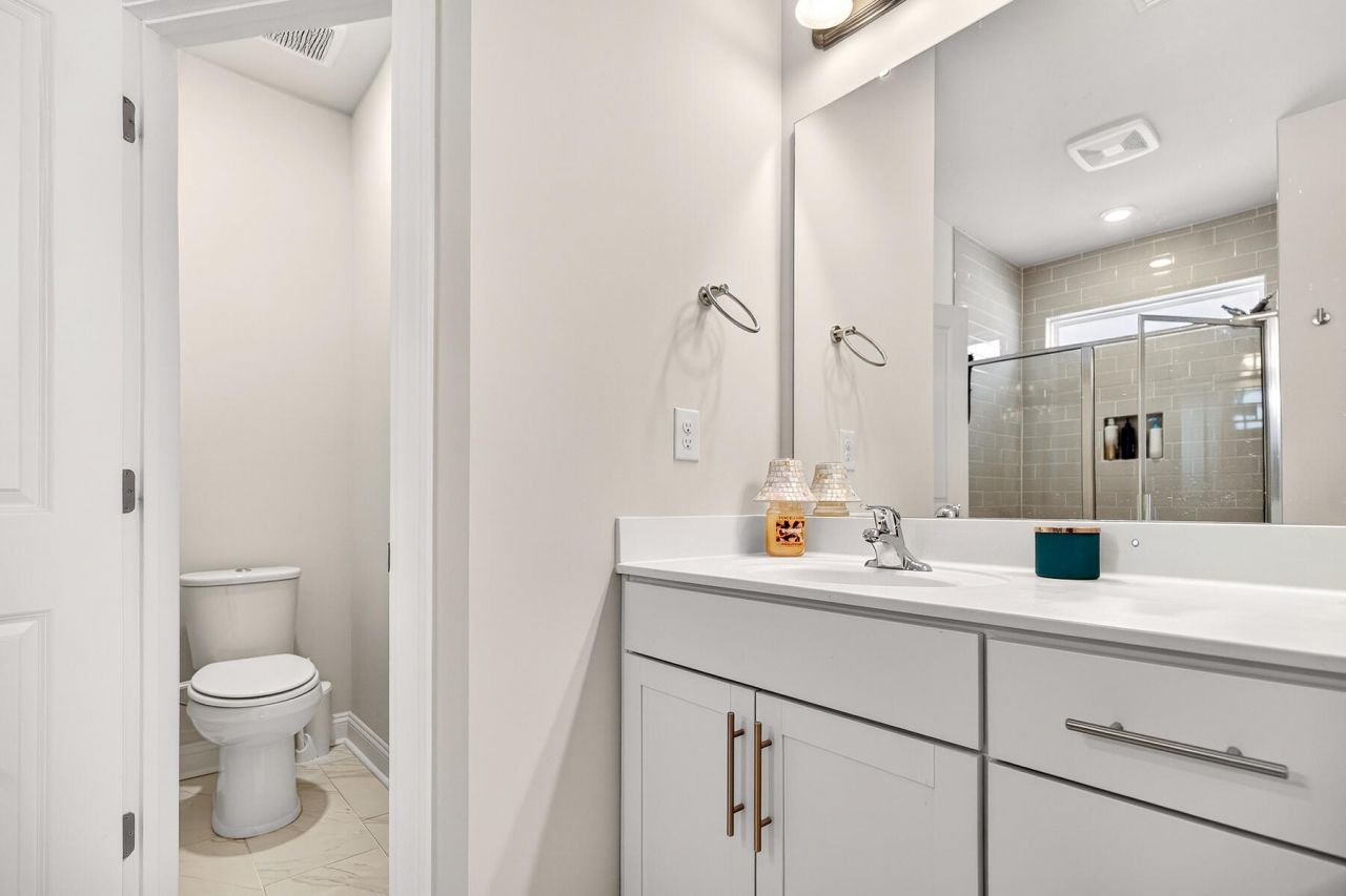 250 Rowans Creek Drive Photo 18