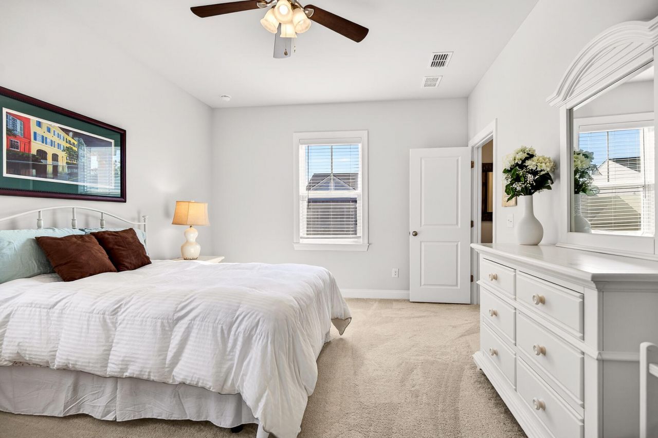 250 Rowans Creek Drive Photo 26