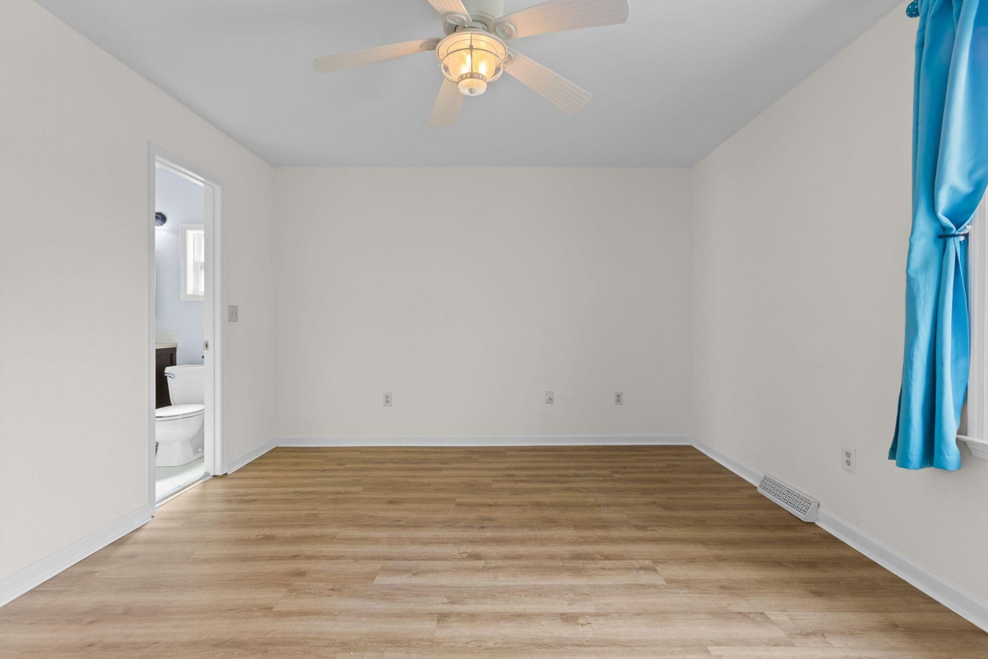 935 Portabella Lane Photo 32