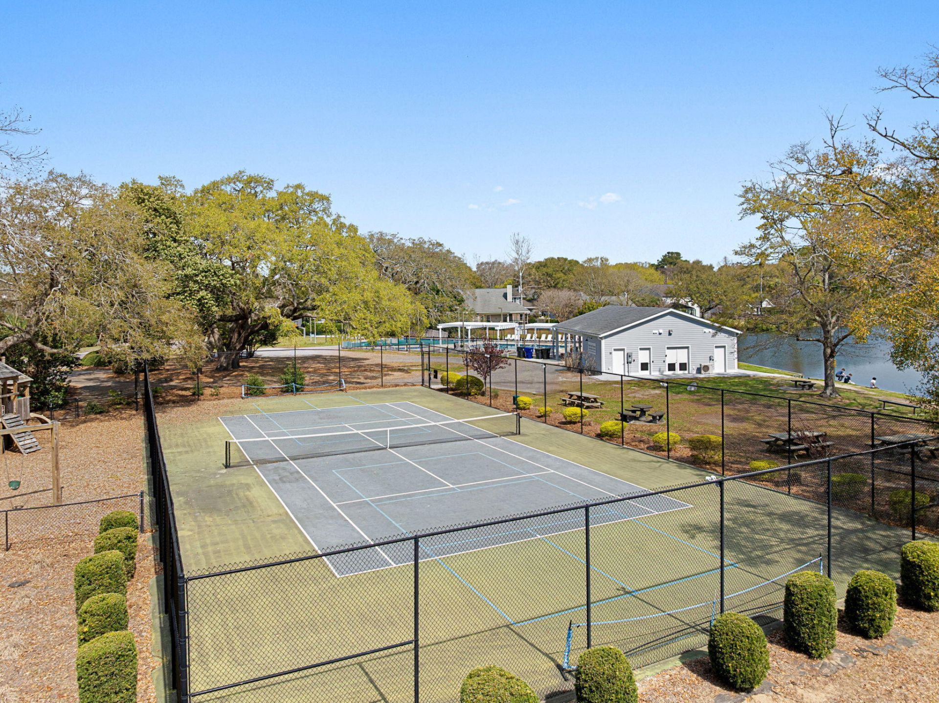 935 Portabella Lane Photo 44