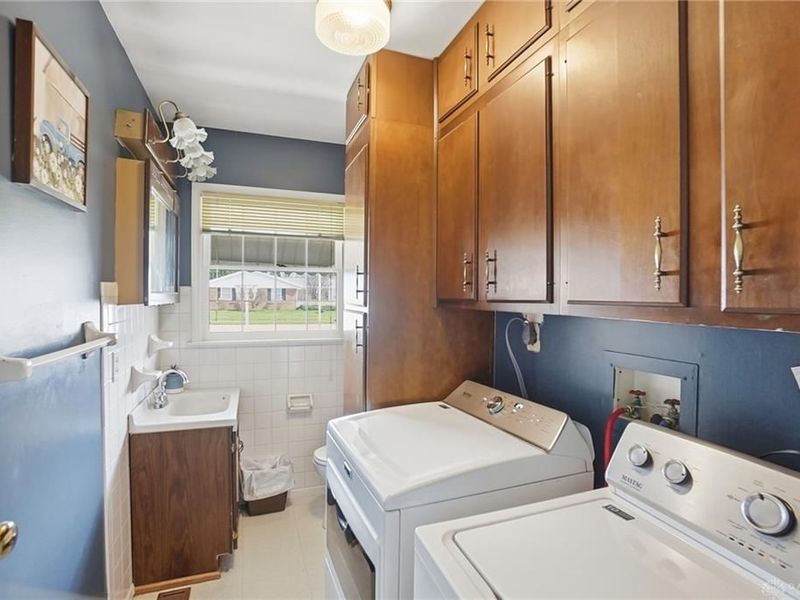 111 Villa Drive, New Carlisle, OH 45344 Photo 15