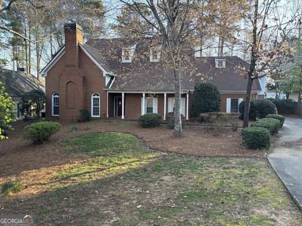 105 Lazy Laurel Chase, Roswell, GA 30076