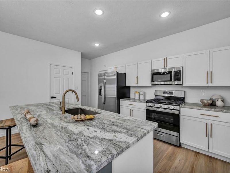 3633 Pennington Road , Shaker Heights, OH 44120 Photo 9