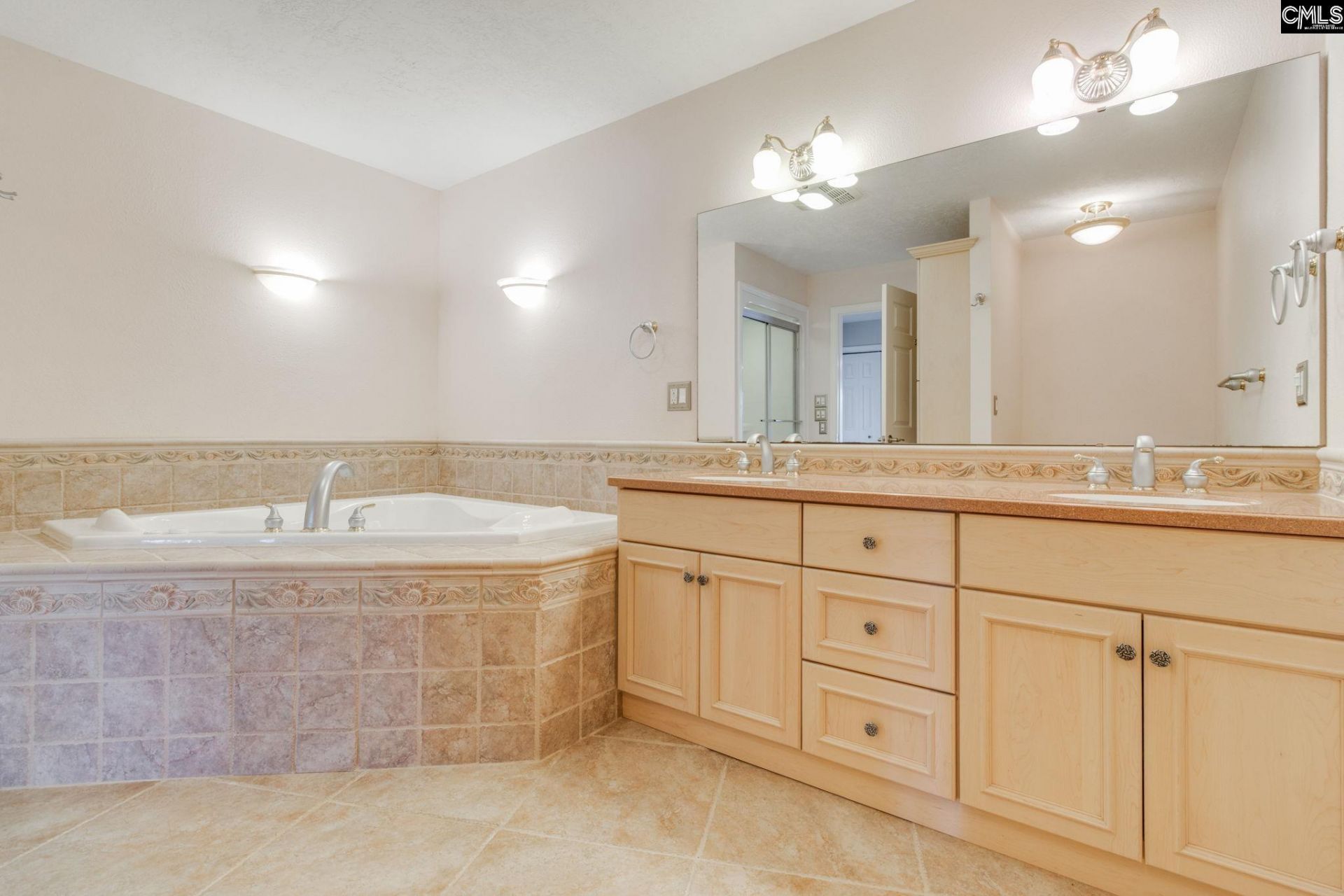 444 Maple Knoll Road Photo 44