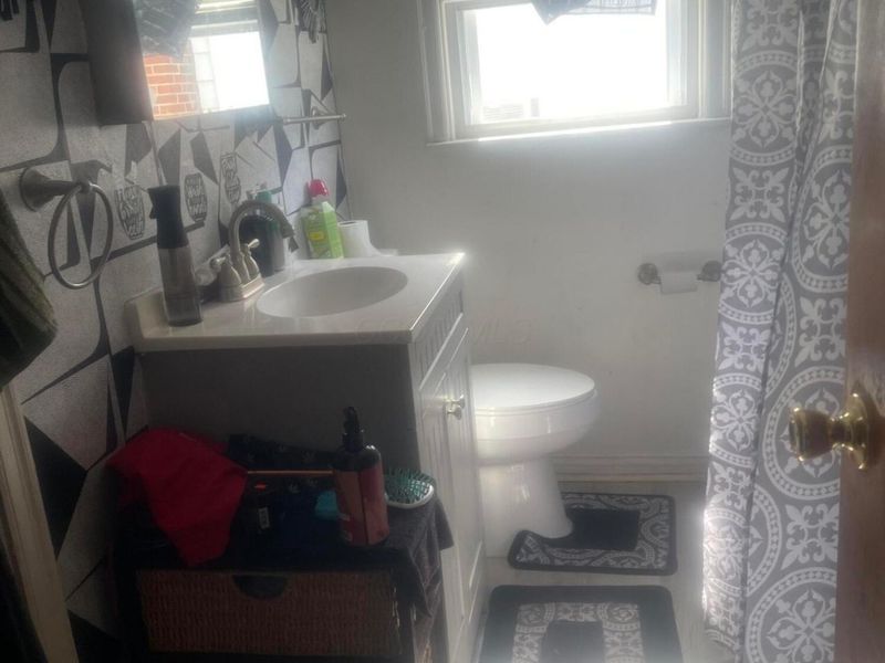 980 Fairwood Avenue , Columbus, OH 43206 Photo 5