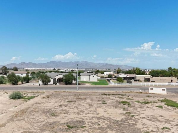 23006 W Passeo Way, Unit 32, Buckeye, AZ 85326