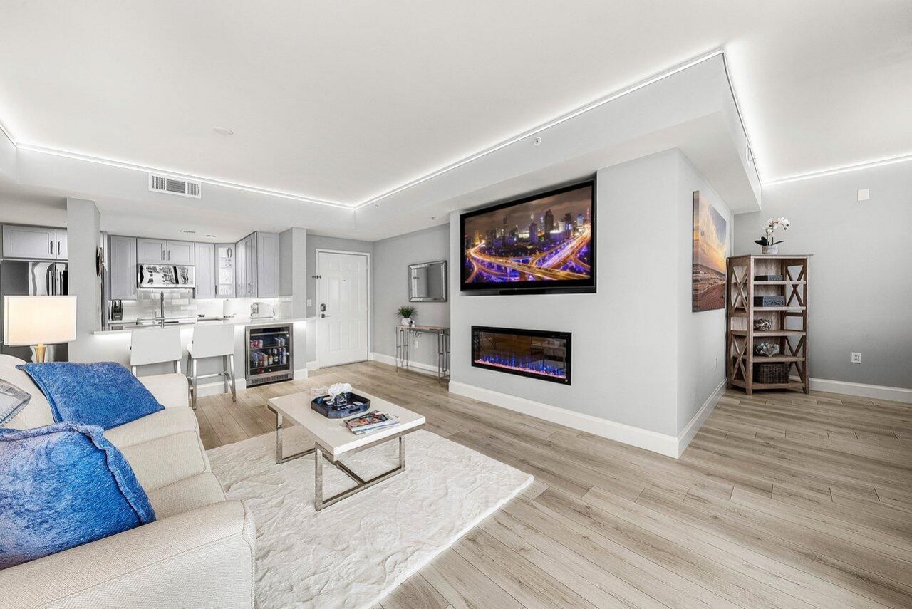 255 Evernia Street, Unit 1115, West Palm Beach, FL 33401 Photo