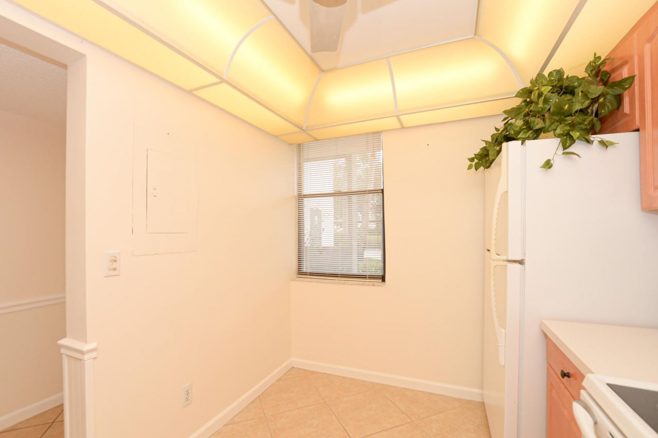 1950 SW Palm City Road, Unit 12-103, Stuart, FL 34994 Photo