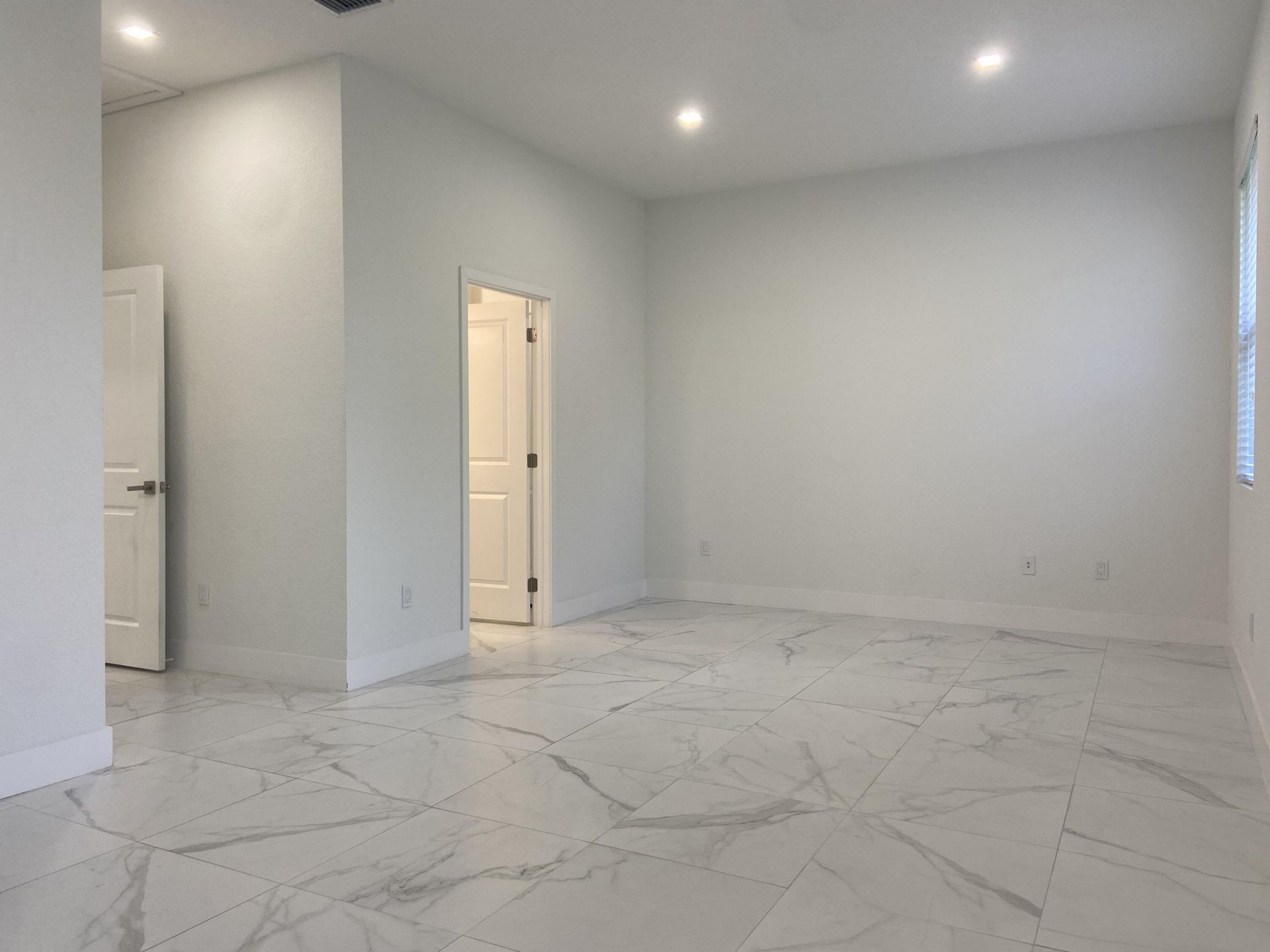 359 Bella Sol Way, West Palm Beach, FL 33406 Photo