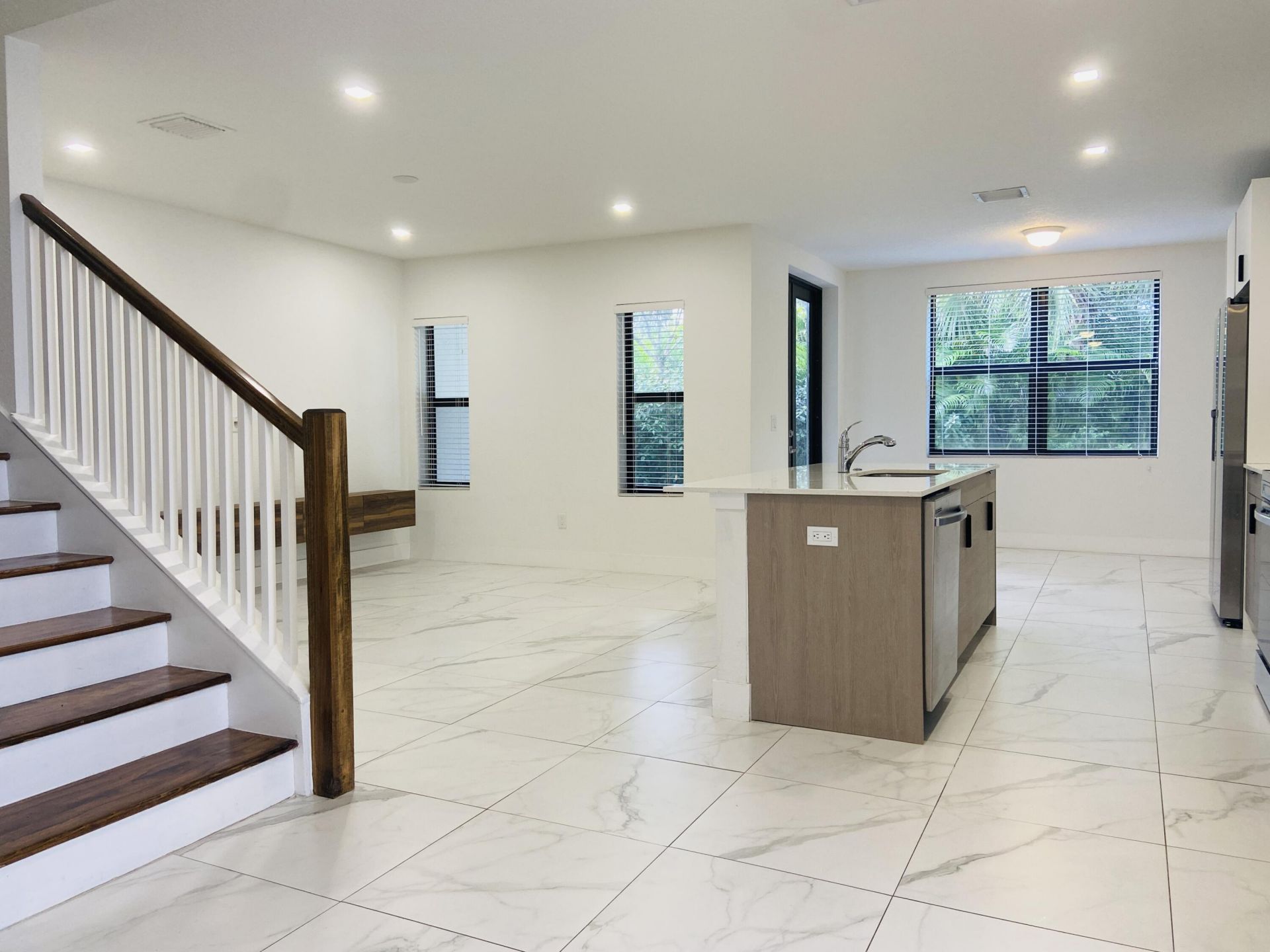 359 Bella Sol Way, West Palm Beach, FL 33406 Photo