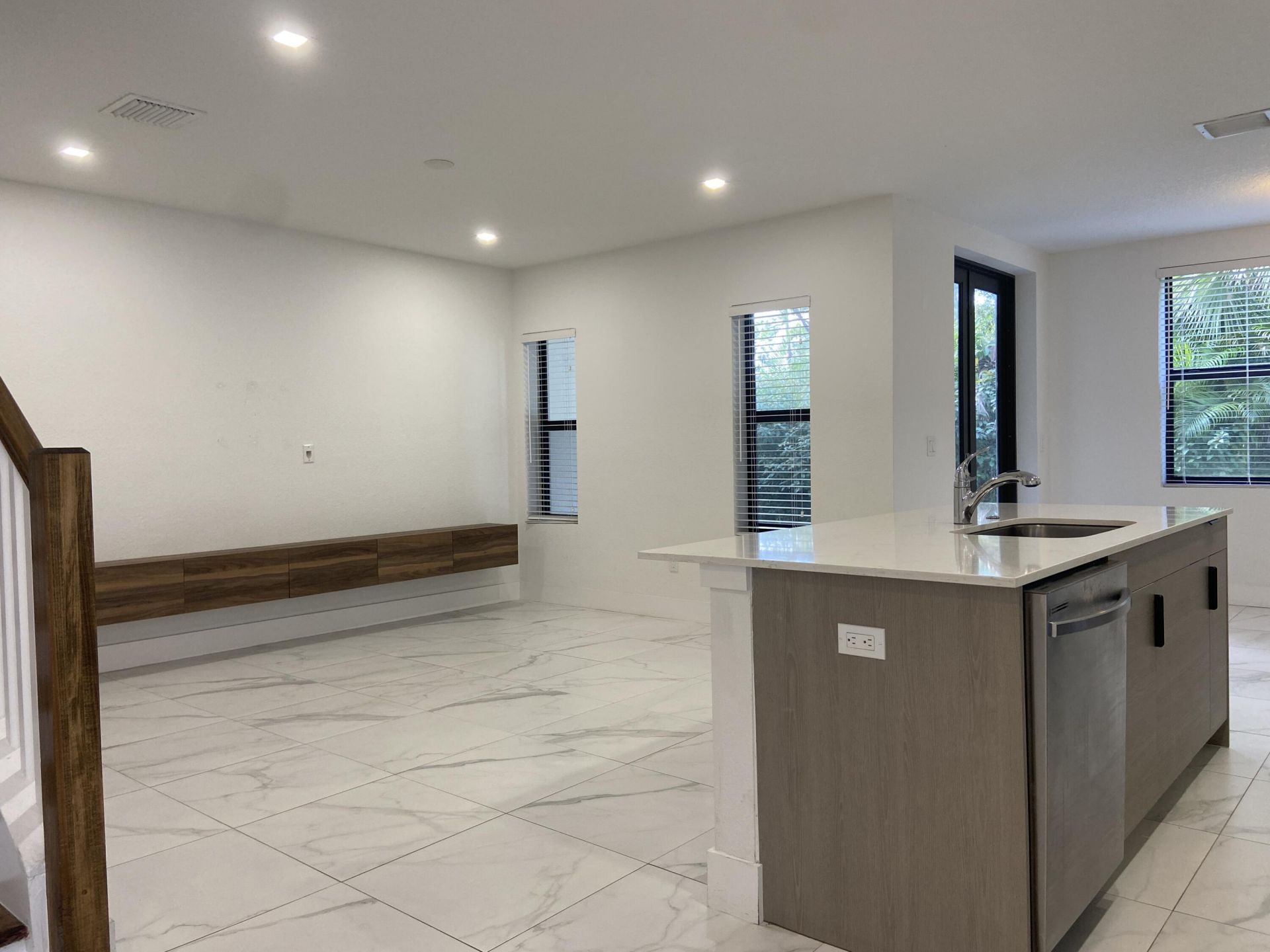 359 Bella Sol Way, West Palm Beach, FL 33406 Photo