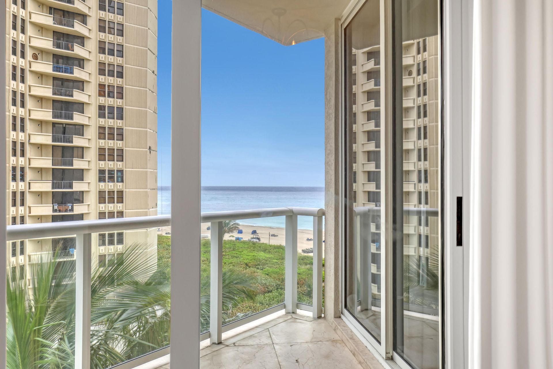 2700 N Ocean Drive, Unit 401a, Riviera Beach, FL 33404 Photo