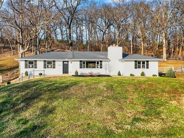 1336 Pond Road, Wildwood, MO 63038