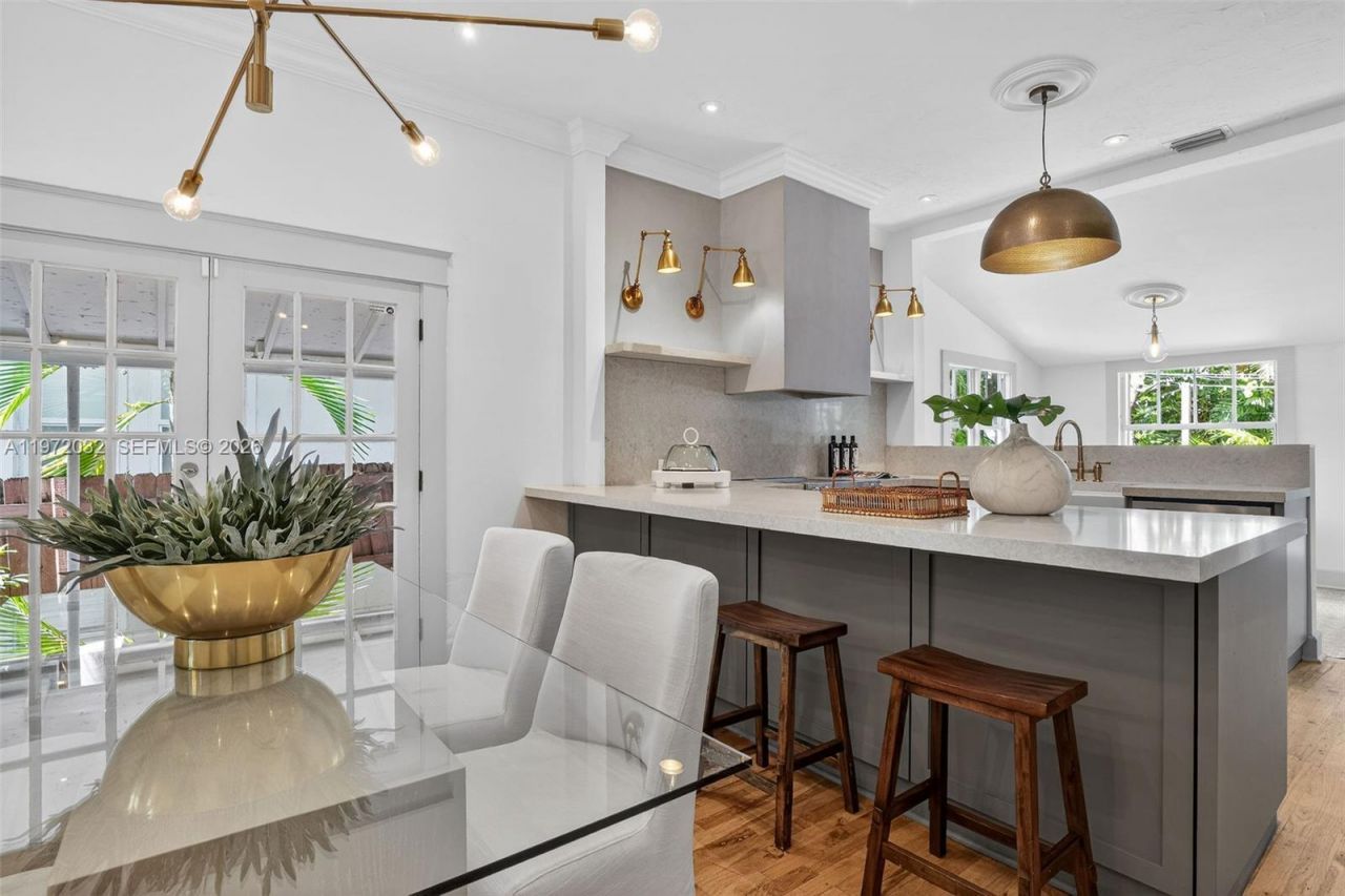 85 NE 46th St, Miami, FL 33137 Photo