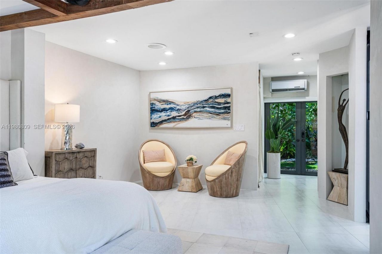 1675 Coral Gardens Dr , Wilton Manors, FL 33334 Photo