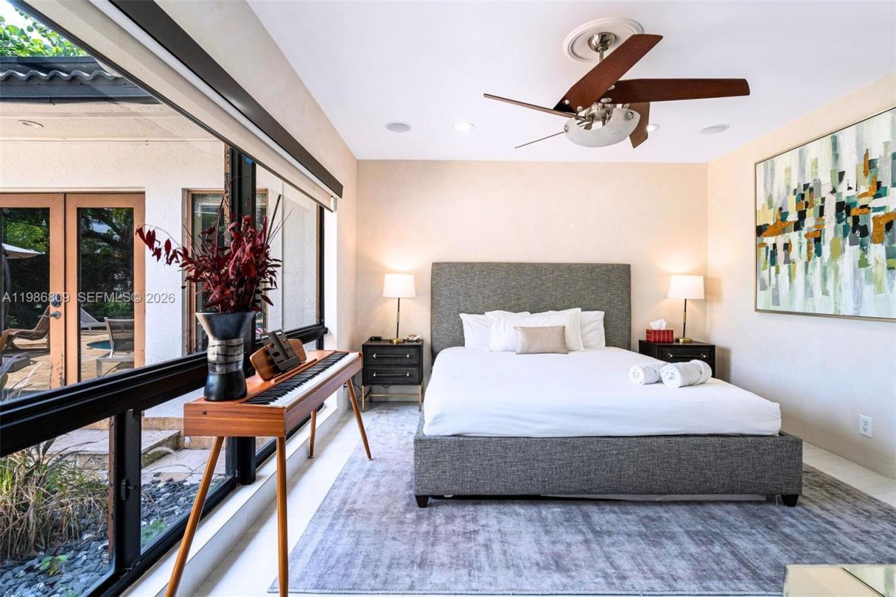 1675 Coral Gardens Dr , Wilton Manors, FL 33334 Photo