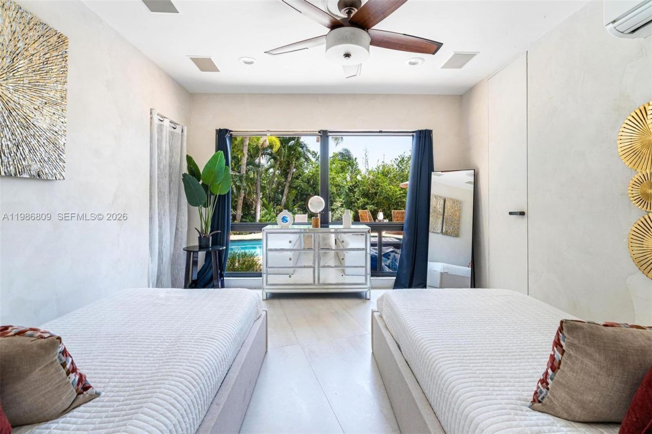 1675 Coral Gardens Dr, Wilton Manors, FL 33334 Photo