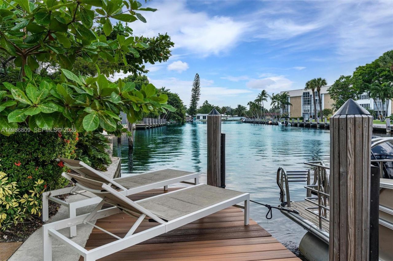 1675 Coral Gardens Dr , Wilton Manors, FL 33334 Photo