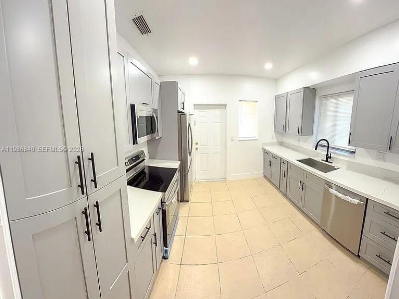 12325 NE 4th Ave, North Miami, FL 33161 Photo