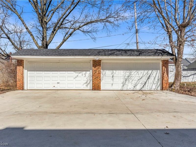 20111 Mountville Drive , Maple Heights, OH 44137 Photo 5