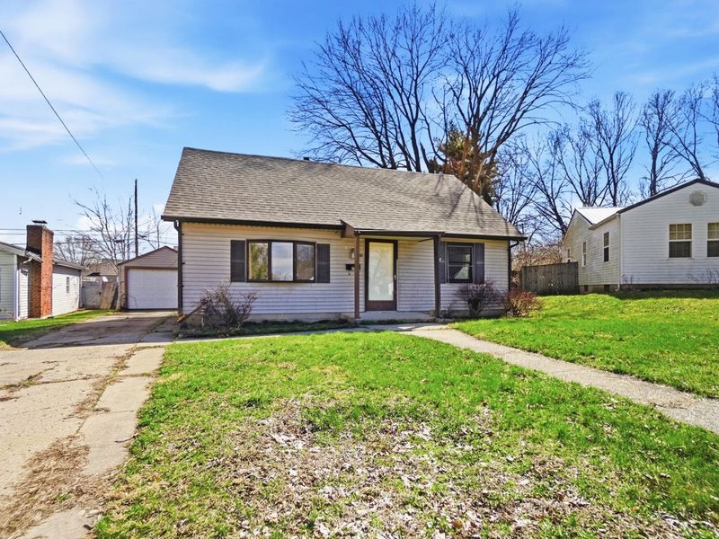 1835 S Sweetbriar Lane, Springfield, OH 45505 Photo 7