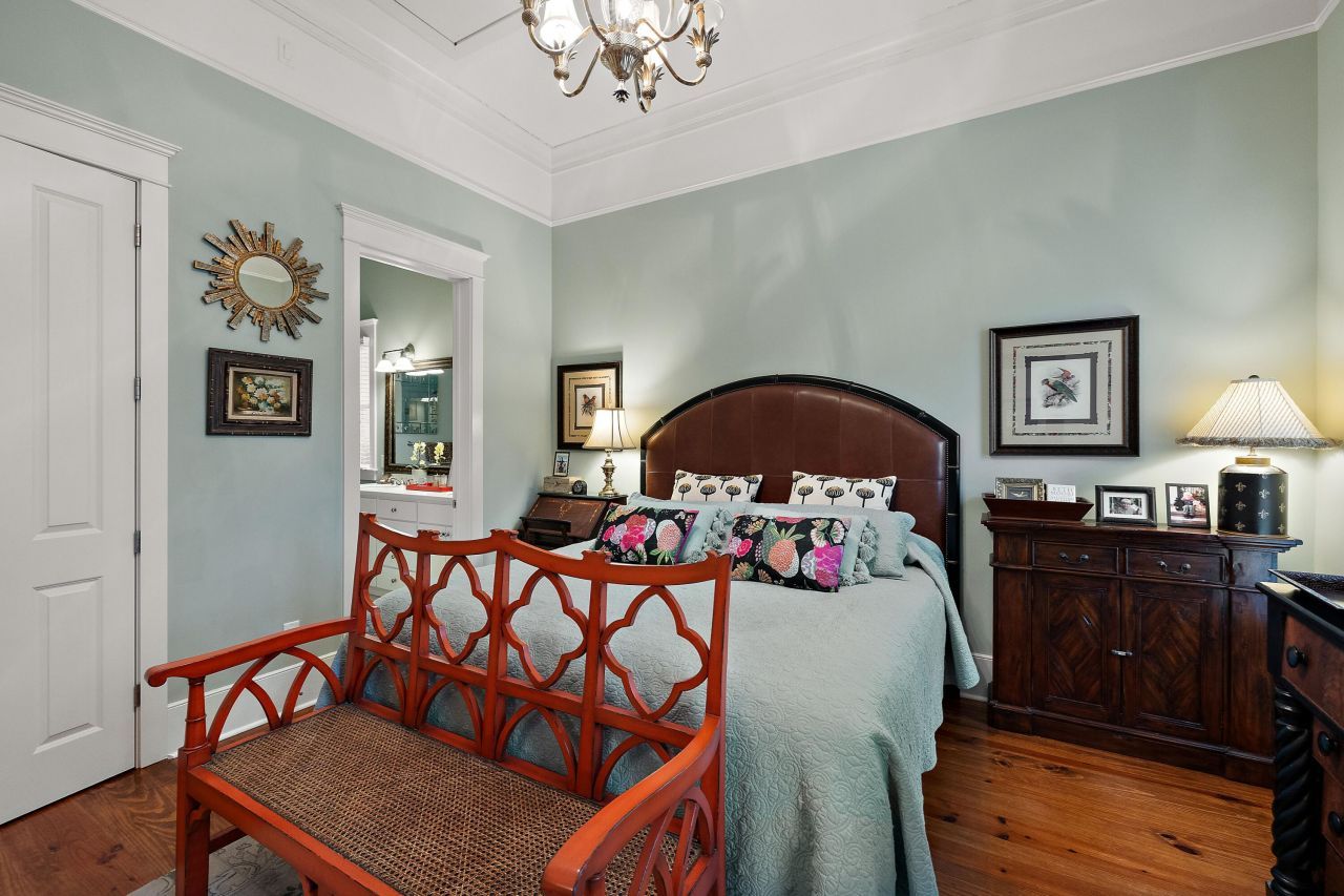 154 Ionsborough Street Photo 12