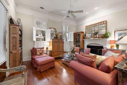 154 Ionsborough Street photo 4