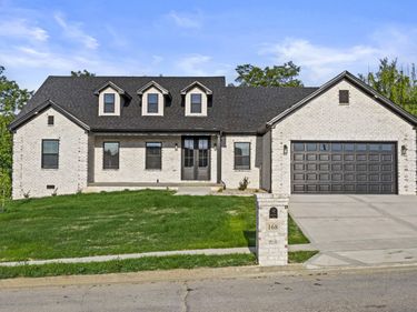 168 Central Park Avenue, Berea, KY 40403