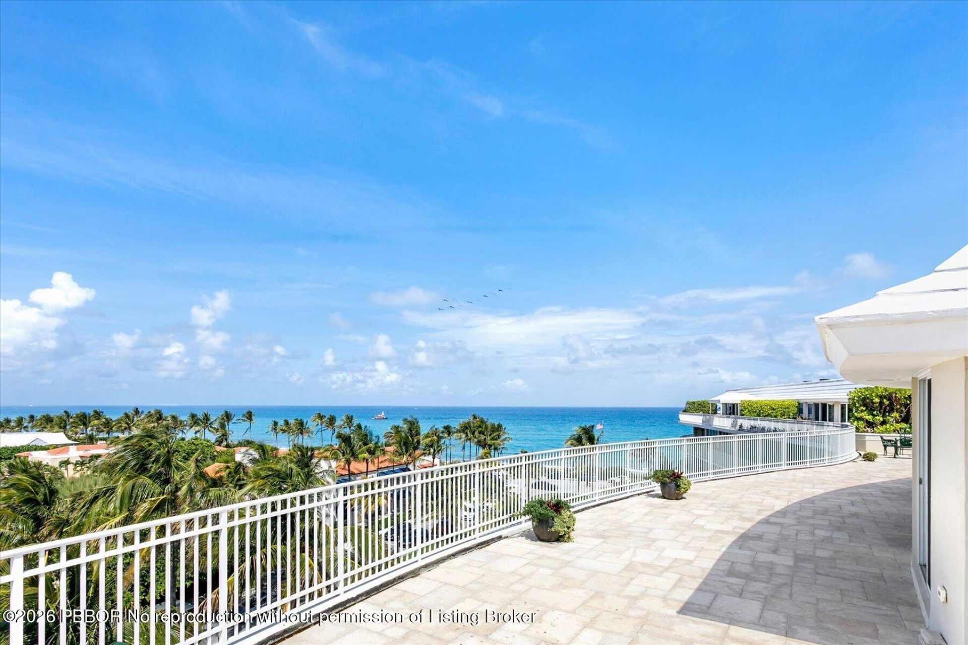 100 Royal Palm Way, Unit PH-4, Palm Beach, FL 33480 Photo