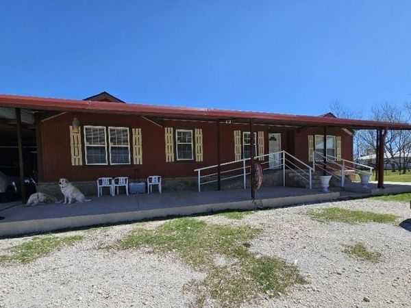 4109 Bramblett Road , Cleburne, TX 76031