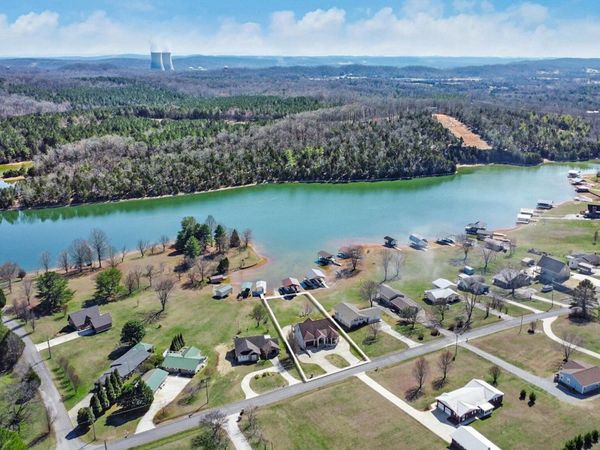 850 Sable Road , Spring City, TN 37381