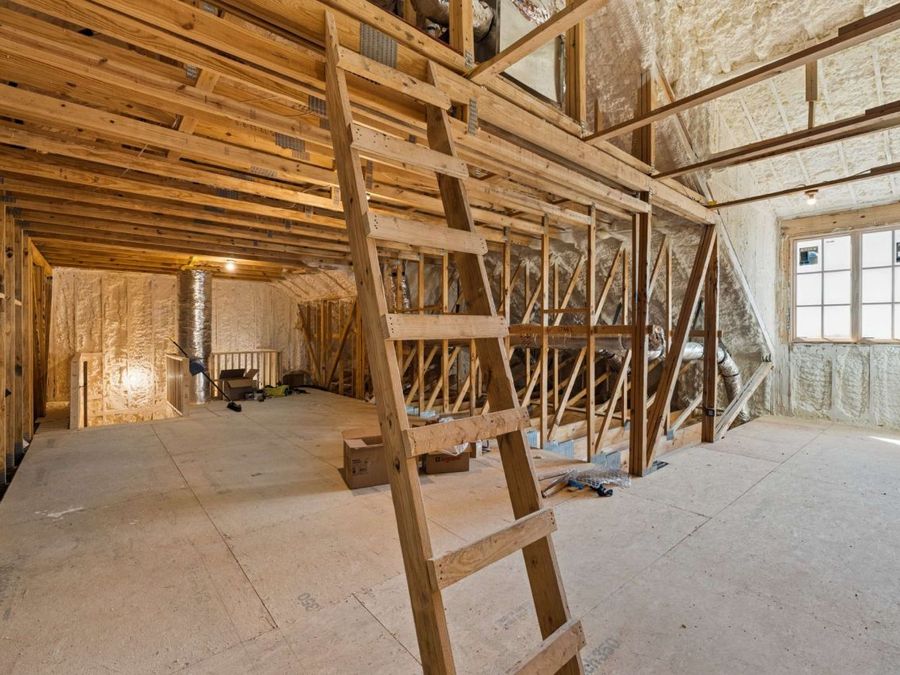 Property Image 62