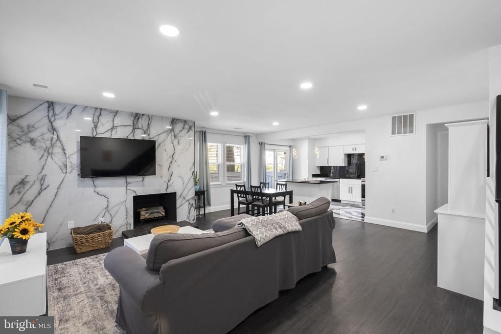 11317 Hawks Ridge Terrace, Unit 91, Germantown, MD 20876 Main Photo