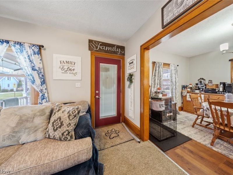 431 Myrtle Street, Ravenna, OH 44266 Photo 2