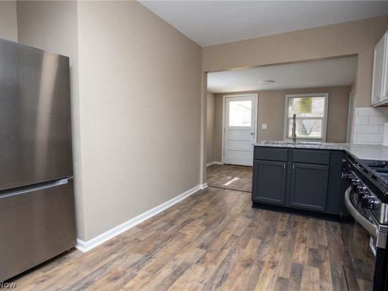 228 Center Street, Hubbard, OH 44425 Photo 10