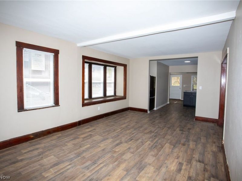 228 Center Street, Hubbard, OH 44425 Photo 6