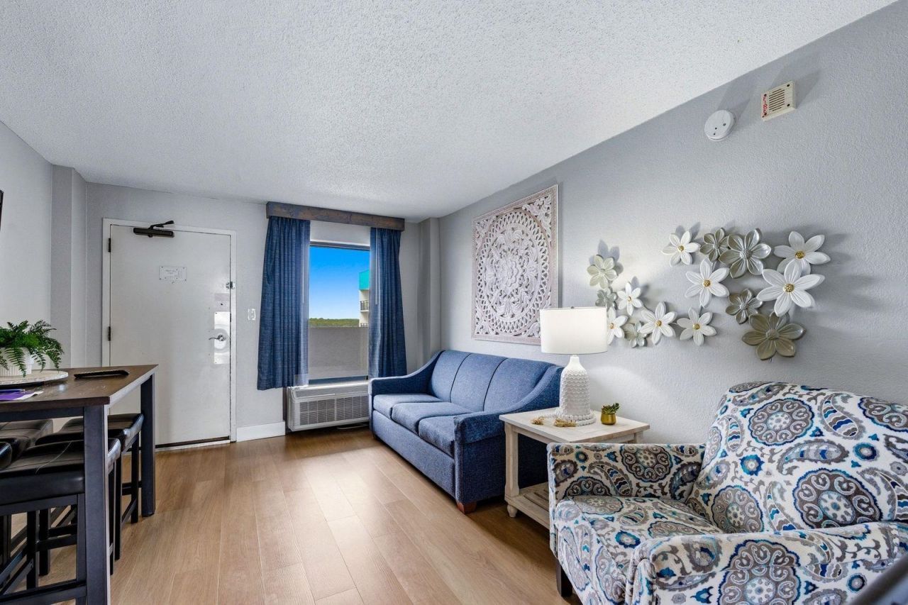 1501 S Ocean Blvd. Photo 7