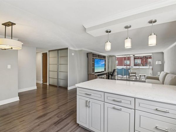 1155 N Ash Street, Unit 302, Denver, CO 80220