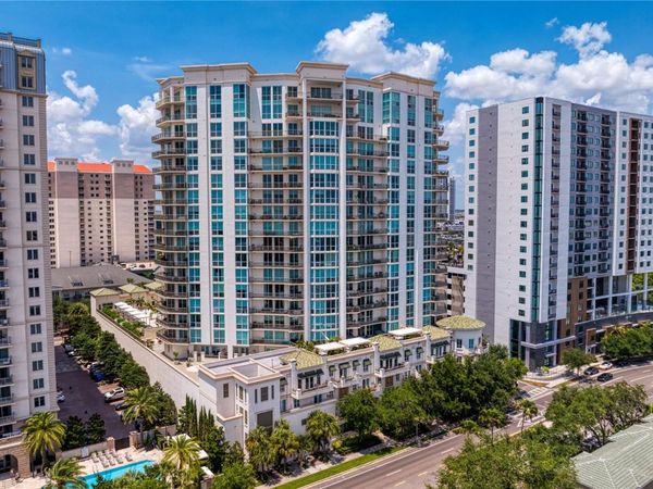 450 KNIGHTS RUN AVENUE, Unit 1704, TAMPA, FL 33602